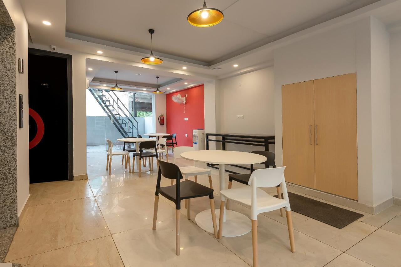 Collection O 162 Vardhman International Gurgaon Exterior foto