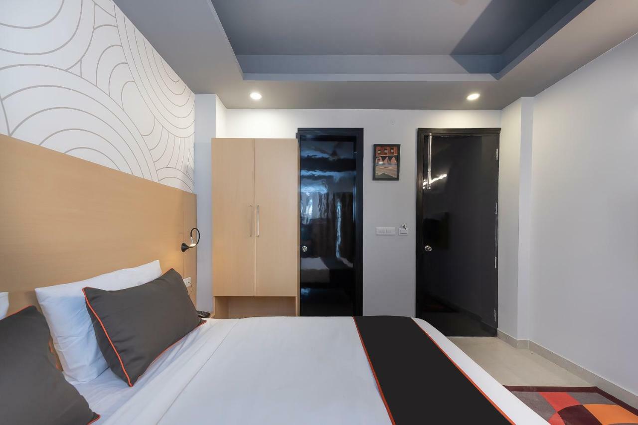 Collection O 162 Vardhman International Gurgaon Exterior foto